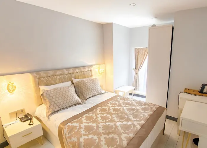 Aparthotel Sheeva Palace